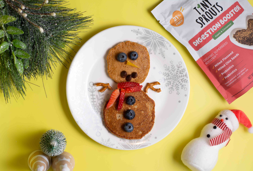 Apple & Cinnamon Snowman Pancakes