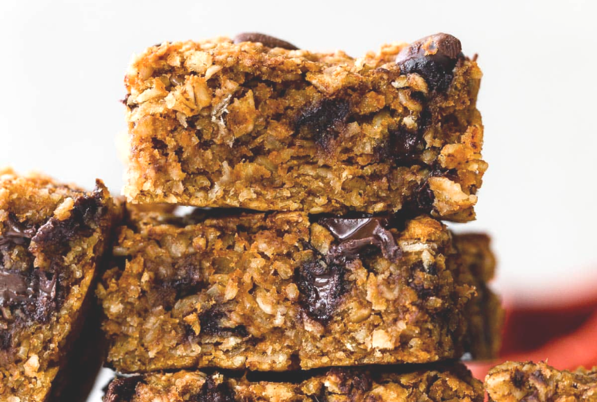 Pumpkin Chocolate Chip Oatmeal Bars